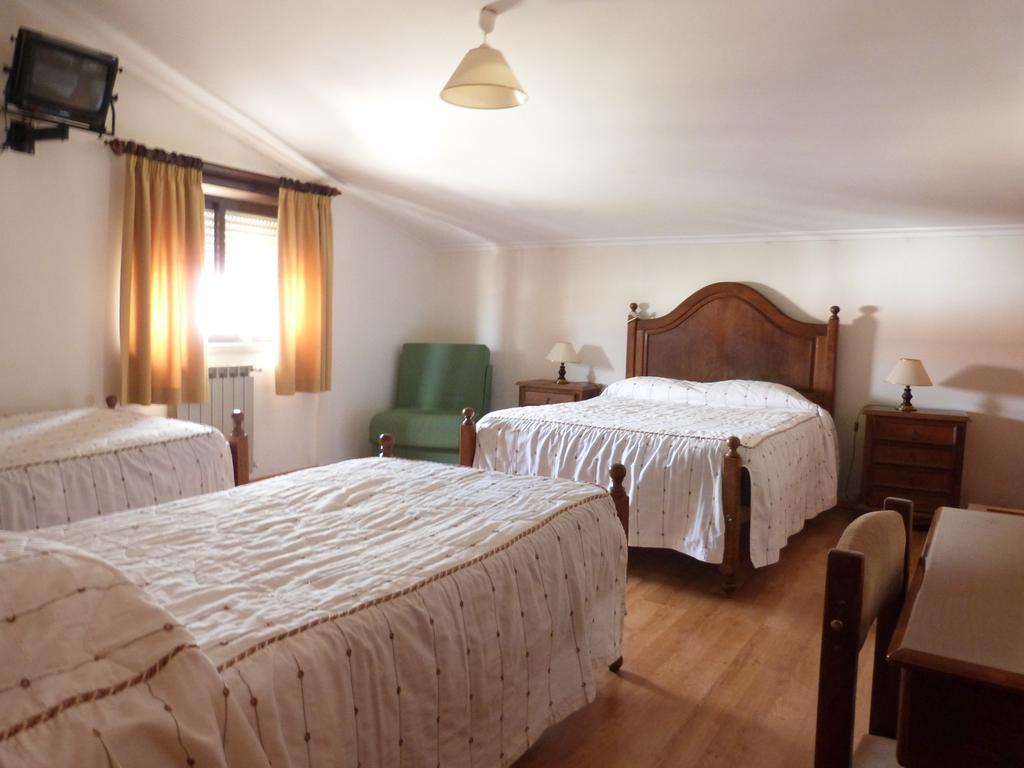 Alojamento Local Dom Dinis Hotel Trancoso Værelse billede